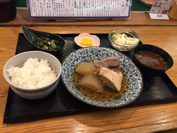 にぎり寿司も全て500円！神戸市内のおすすめワンコインランチ厳選5軒の記事で紹介されました