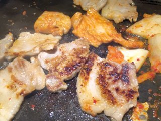 好きなだけ焼ける！人気のサムギョプサル食べ放題はお肉も副菜も大充実の記事で紹介されました
