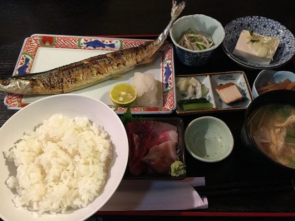 鯖！鮭！秋刀魚！赤坂ランチで魚が食べたい時に行くべき店5選の記事で紹介されました