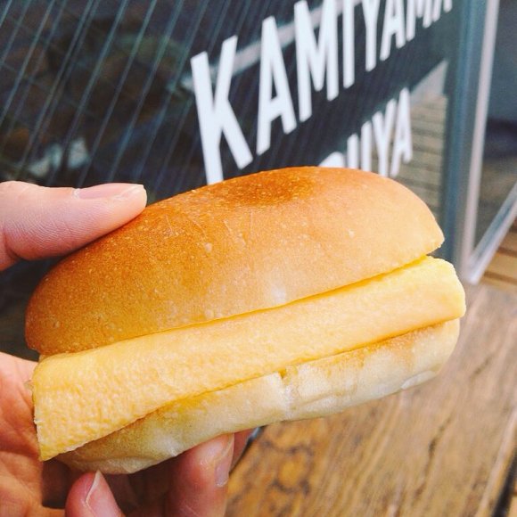 奥渋谷『キャメルバック』で楽しもう♪大人の絶品サンドウィッチとラテの画像