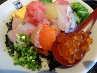 多様なシーンで使える！博多の旨いお魚が味わえる定食屋の新店の記事で紹介されました