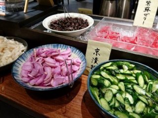 京都の味を好きなだけ！お漬物ビュッフェ"京のおまわり"付の定食ランチの記事で紹介されました