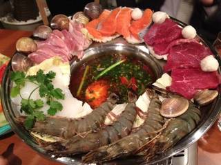 海鮮肉野菜鍋
